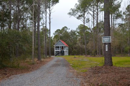 485 Mouzons Bluff - McClellanville Rental - Wrens Nest