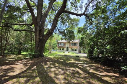 1-front-through-oak-6374-maxville-rd-awendaw