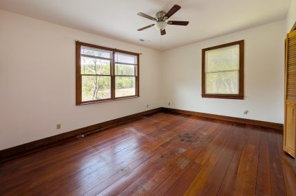 10023 S Carolina Rd McClellanville Rental 11-Bedroom1