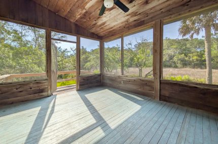 10023 S Carolina Rd McClellanville Rental 16-Screened-Porch
