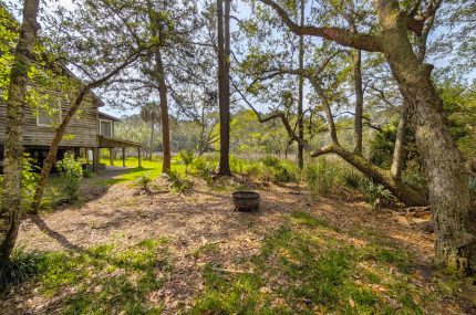 10023 S Carolina Rd McClellanville Rental 33-Backyard Firepit