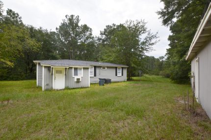 18 Rear Yard