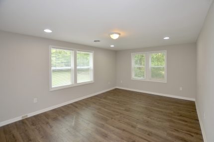 5 Dining Room
