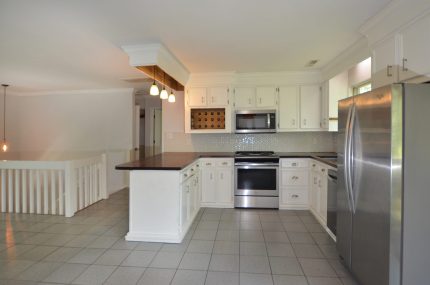 5-Kitchen2-6374-maxville-rd-awendaw
