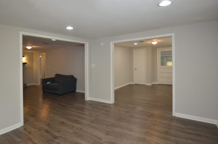 6 Dining Room