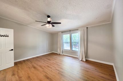 8-Bedroom1-Awendaw-SC-Home-For-Rent