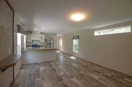 8673 N Hwy 17 McClellanville Home for Rent living